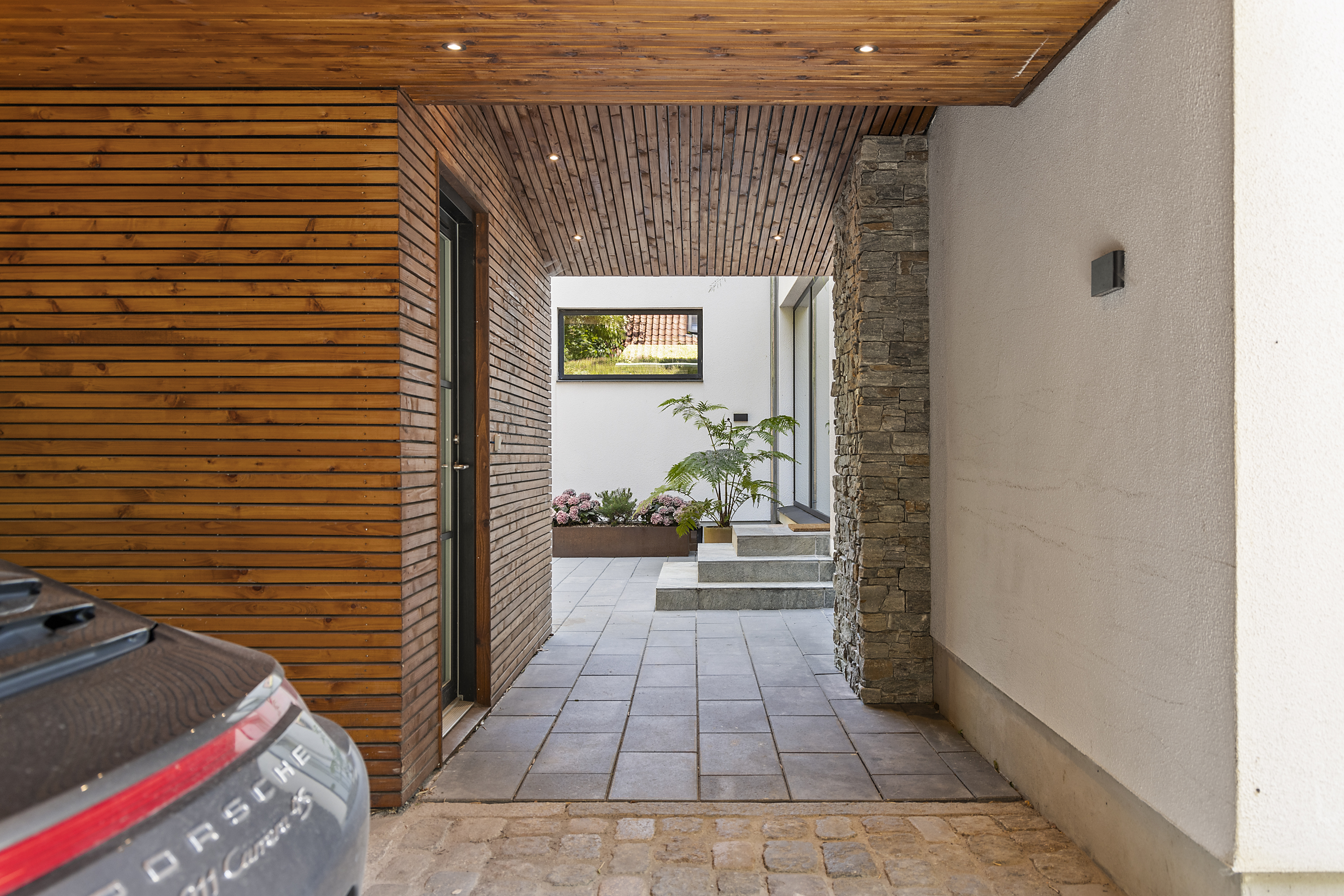 80f5c855-c63a-4547-95d6-7792b2a6dee2 80f5c855-c63a-4547-95d6-7792b2a6dee2